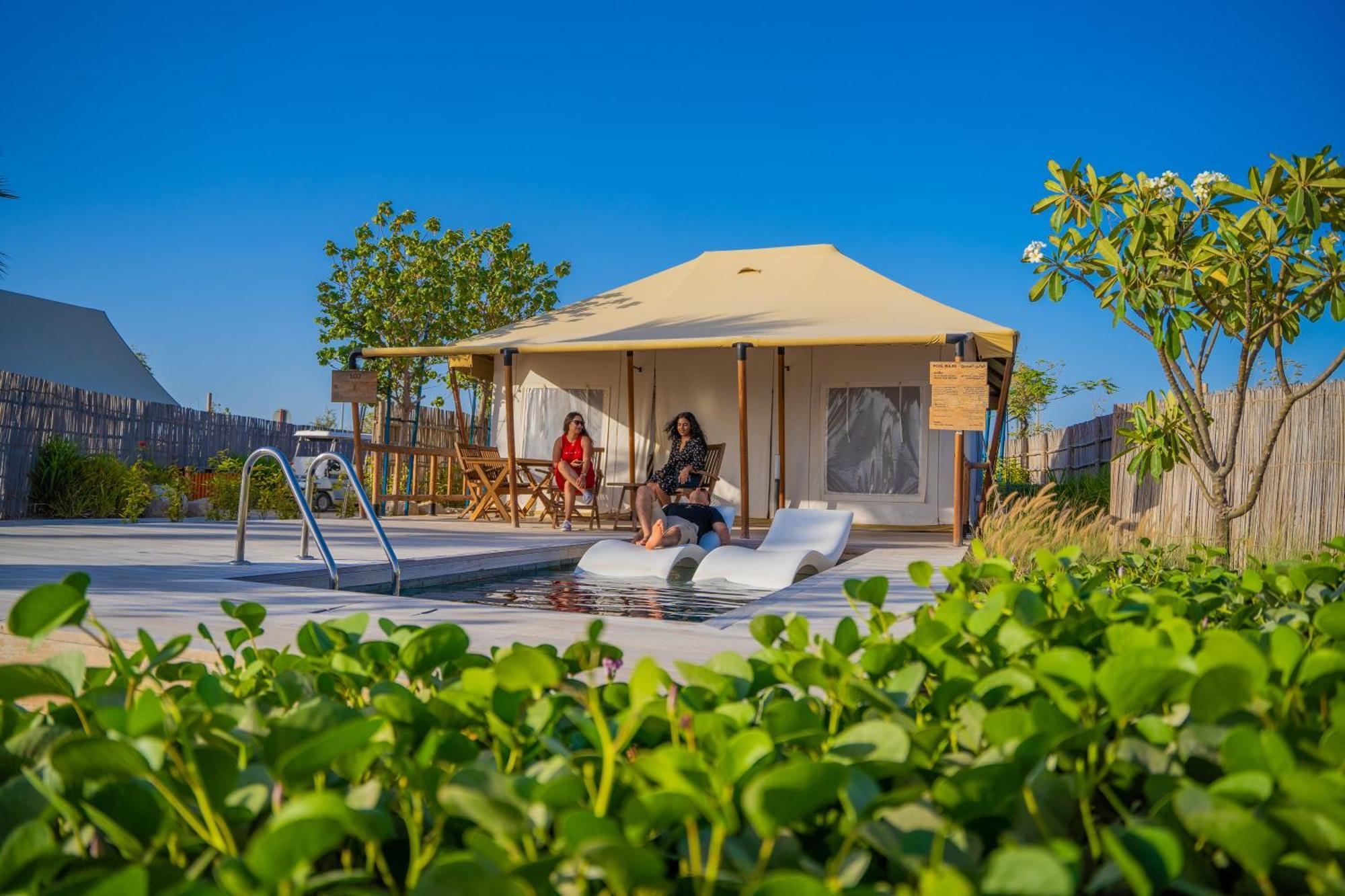 Bab Al Nojoum Hudayriyat Villas Abu Dhabi Room photo